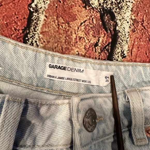 Garage Denim Urbain A Jambe Large/Street wide leg
Size 25 (01) inseam 32” - Picture 4 of 5
